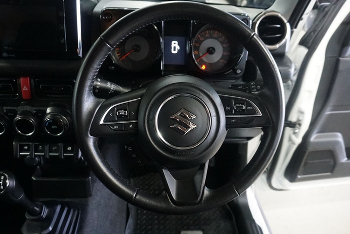 2023 Suzuki Jimny GLX