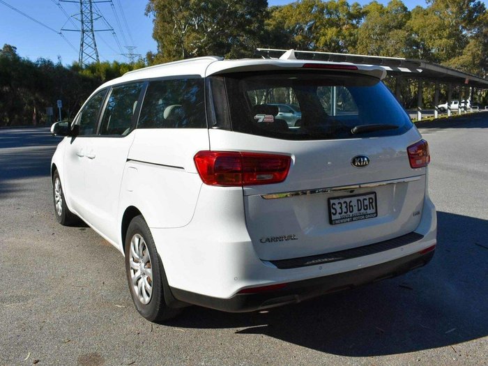 2019 Kia Carnival S