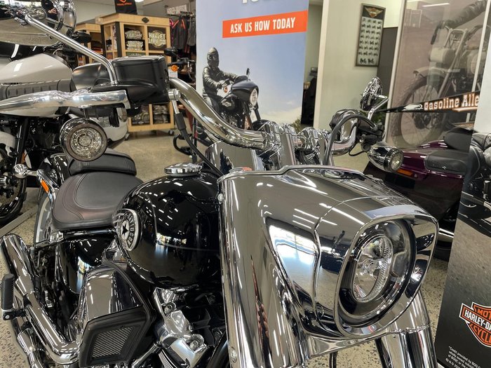 2025 Harley-Davidson Fat Boy 117 (FLFB) Softail Black