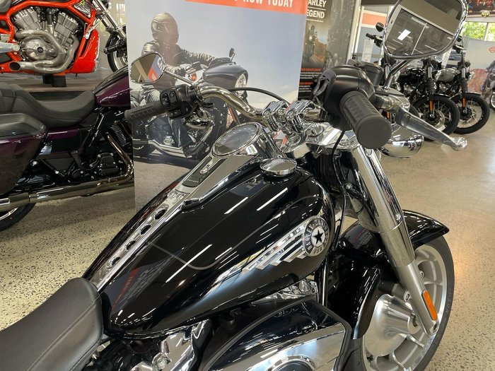 2025 Harley-Davidson Fat Boy 117 (FLFB) Softail Black