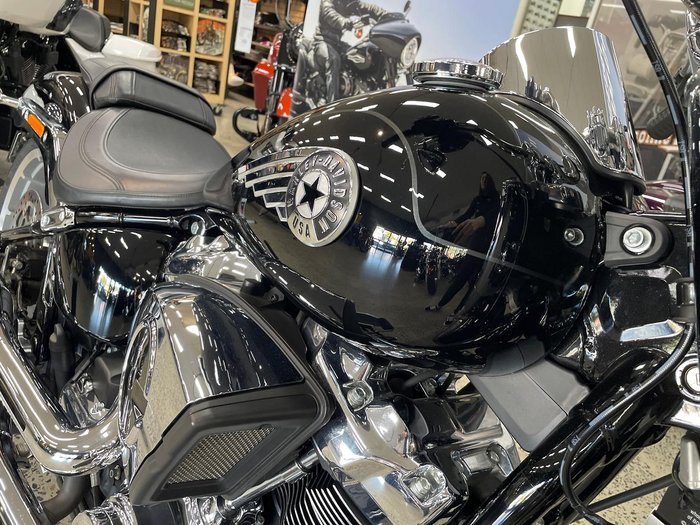 2025 Harley-Davidson Fat Boy 117 (FLFB) Softail Black