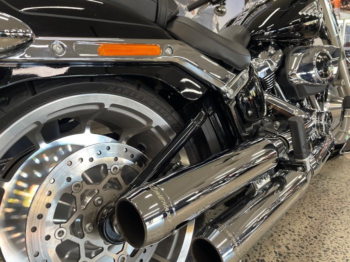 2025 Harley-Davidson Fat Boy 117 (FLFB) Softail Black