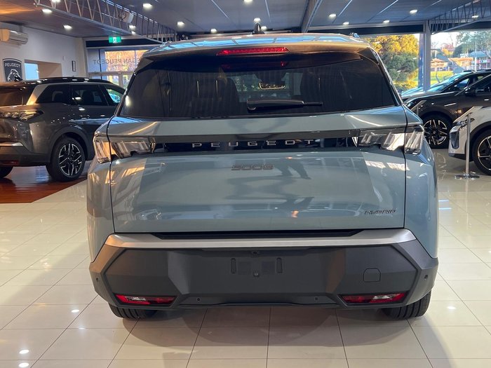 2025 Peugeot 5008 Allure Hybrid