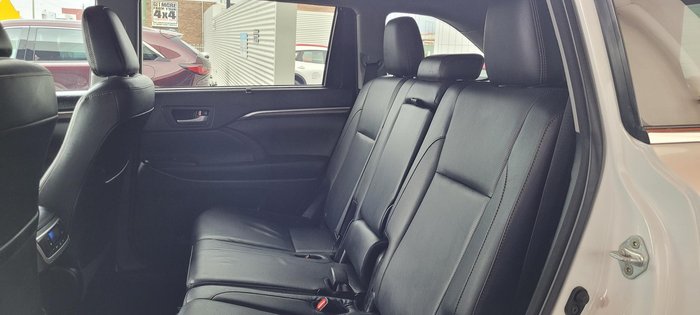 2016 Toyota Kluger Grande