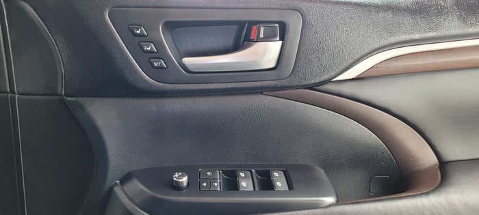2016 Toyota Kluger Grande
