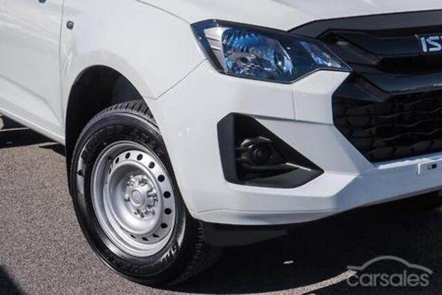 2025 Isuzu D-MAX SX