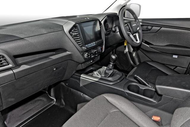 2025 Isuzu D-MAX SX