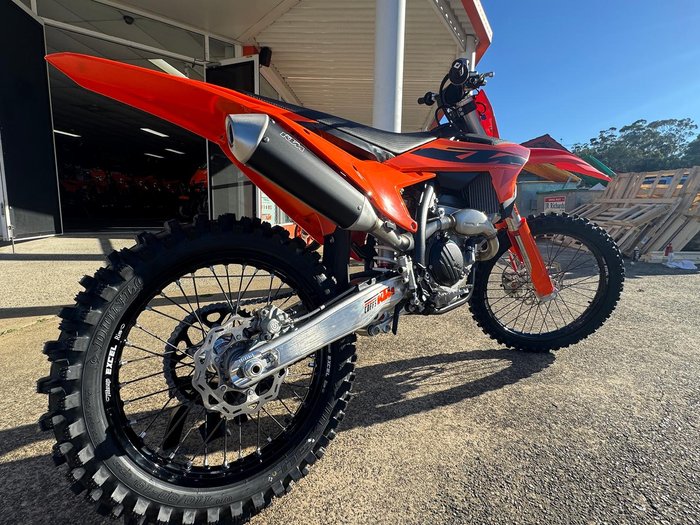 2025 KTM 250 SX-F SX-F Orange