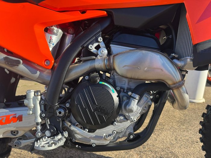 2025 KTM 250 SX-F SX-F Orange