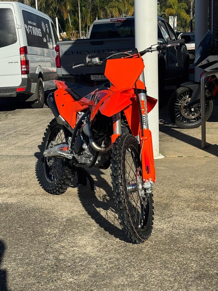 2025 KTM 250 SX-F SX-F Orange