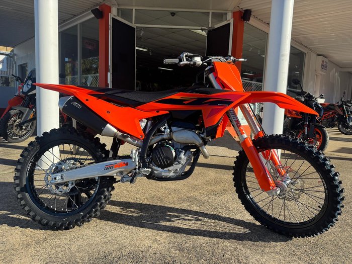 2025 KTM 250 SX-F SX-F Orange