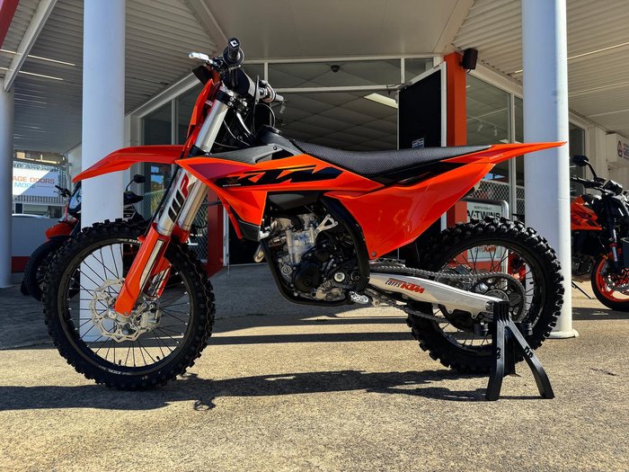 2025 KTM 250 SX-F SX-F Orange