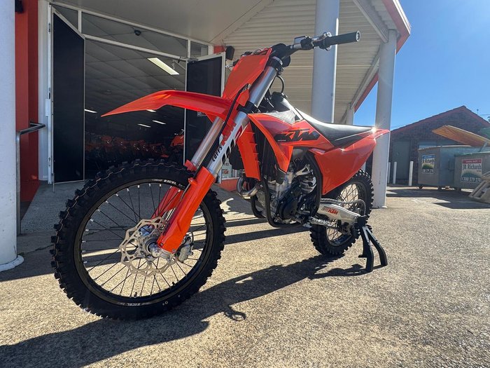 2025 KTM 250 SX-F SX-F Orange