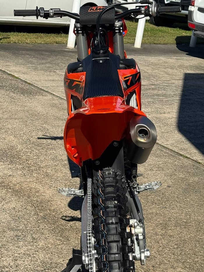 2025 KTM 250 SX-F SX-F Orange