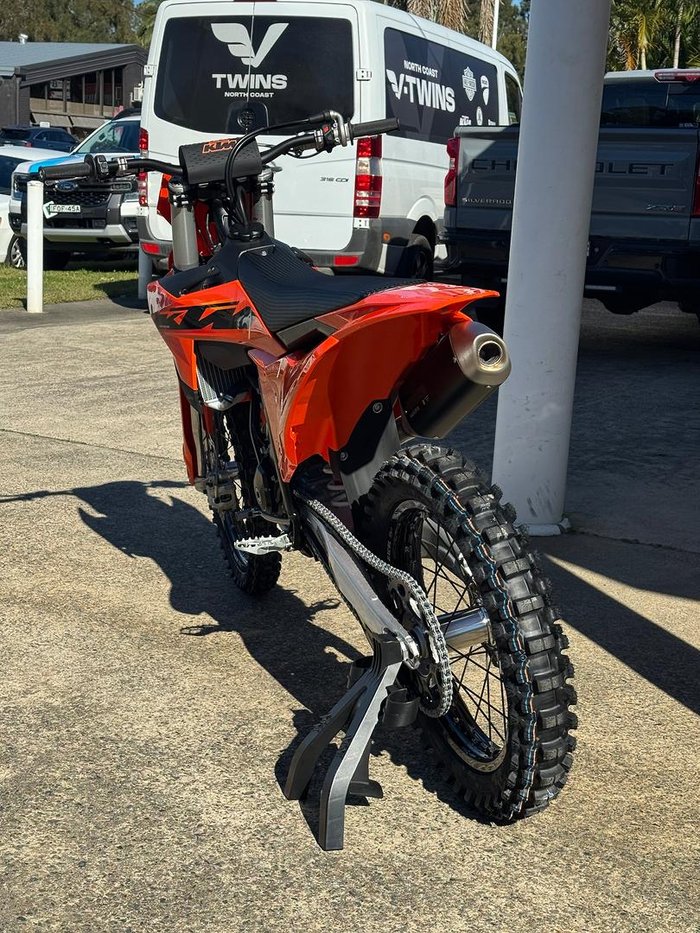 2025 KTM 250 SX-F SX-F Orange