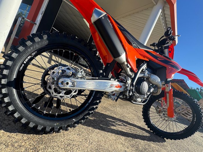 2025 KTM 250 SX-F SX-F Orange