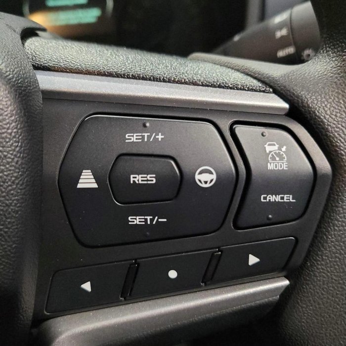 2025 Isuzu MU-X LS-M