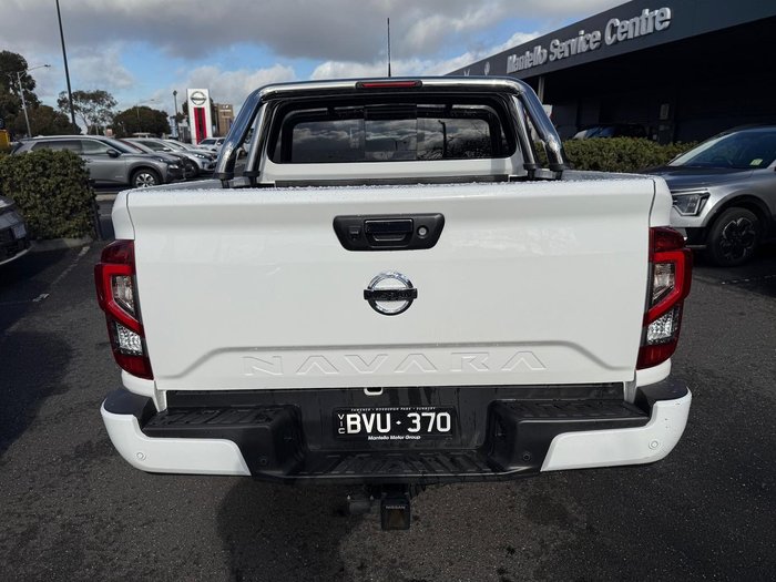 2022 Nissan Navara ST-X