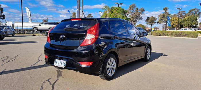 2017 Hyundai Accent Active