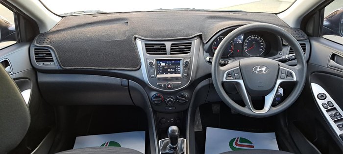 2017 Hyundai Accent Active