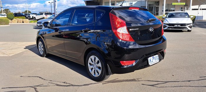 2017 Hyundai Accent Active