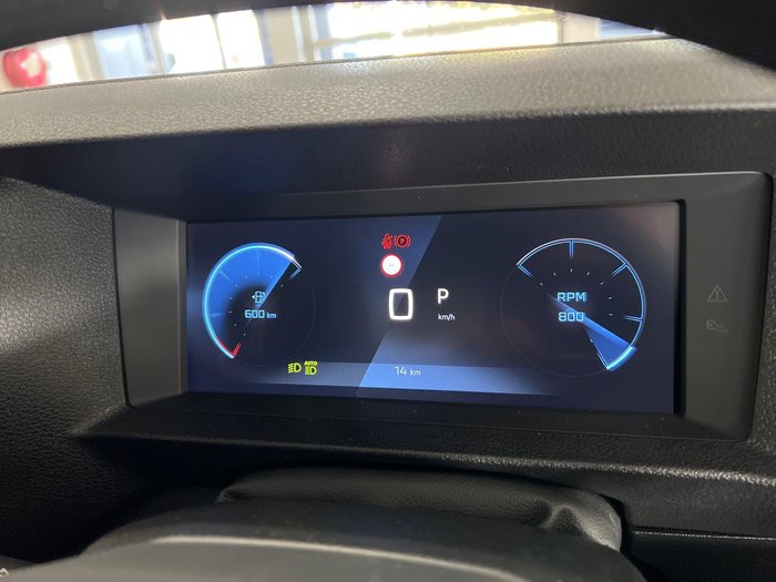 2025 Peugeot Expert Pro