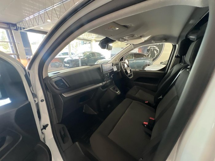 2025 Peugeot Expert Pro