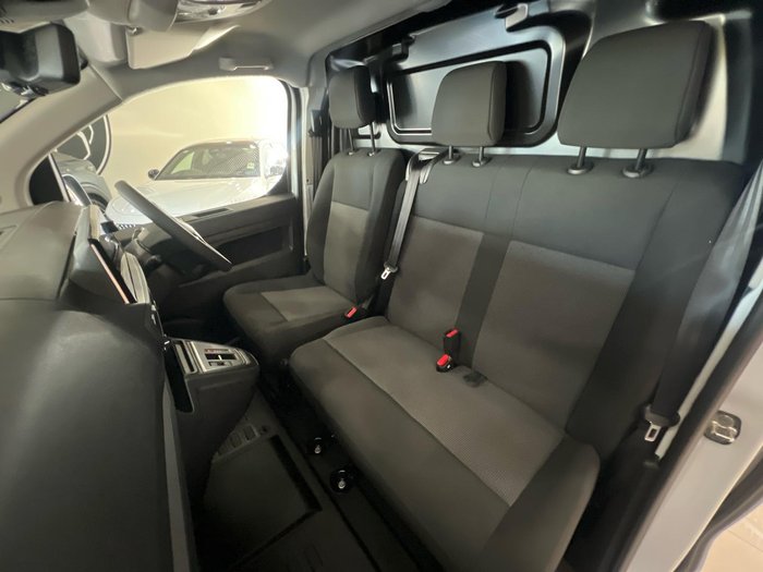 2025 Peugeot Expert Pro