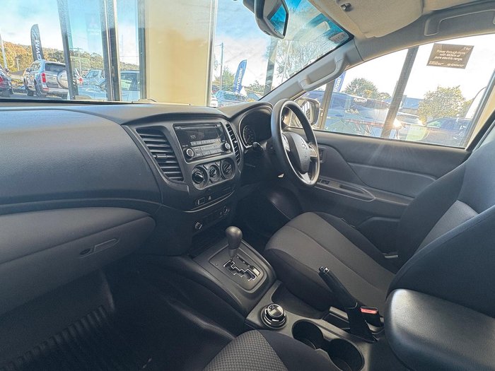 2015 Mitsubishi Triton GLX