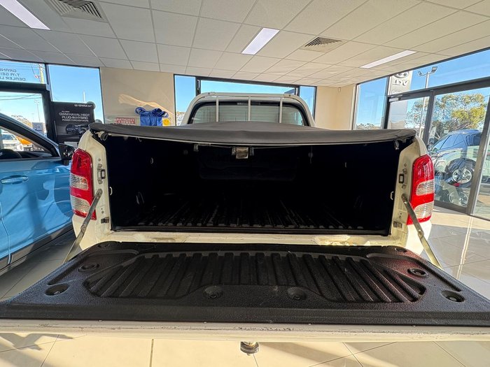 2015 Mitsubishi Triton GLX