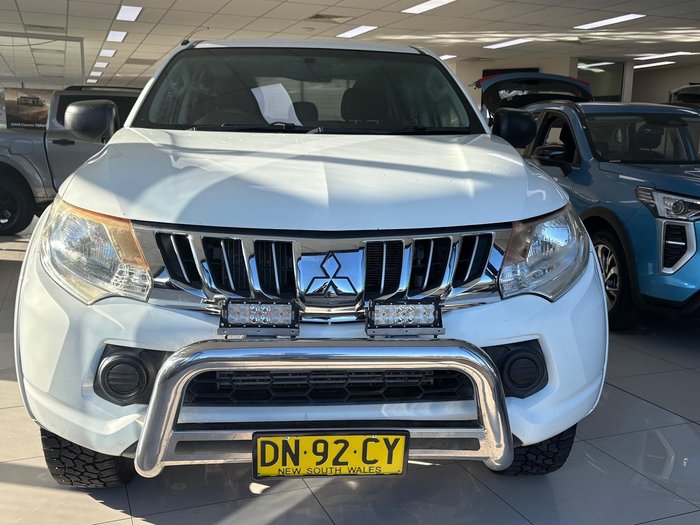2015 Mitsubishi Triton GLX