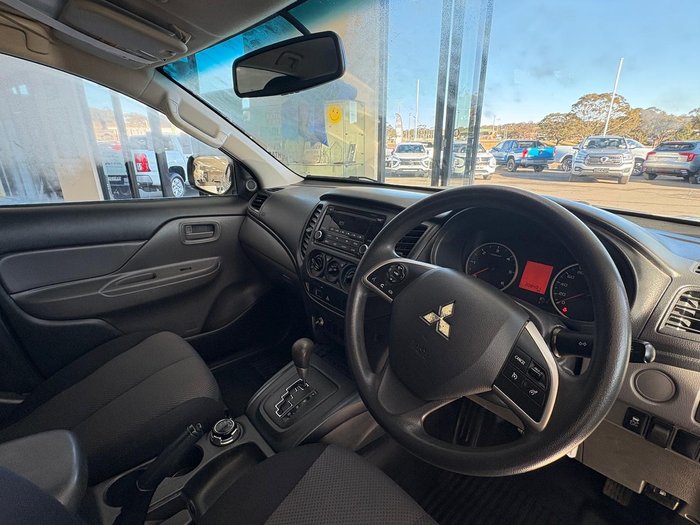 2015 Mitsubishi Triton GLX