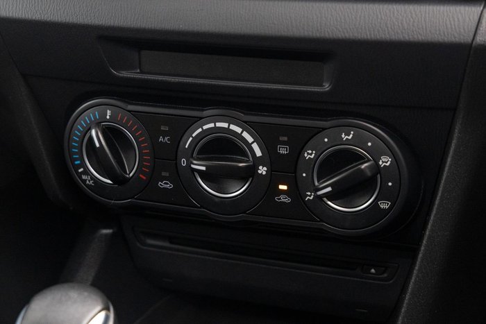 2016 Mazda 3 Maxx