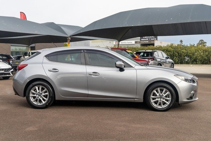 2016 Mazda 3 Maxx