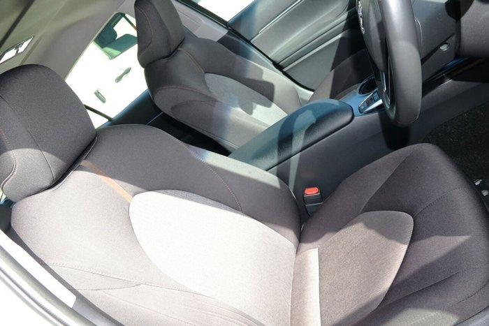 2019 Toyota Camry Ascent Sport