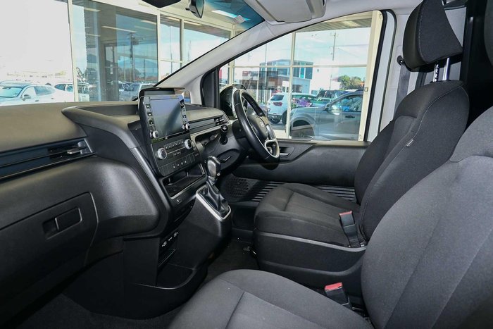 2022 Hyundai STARIA LOAD