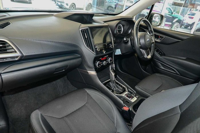 2023 Subaru Forester 2.5i