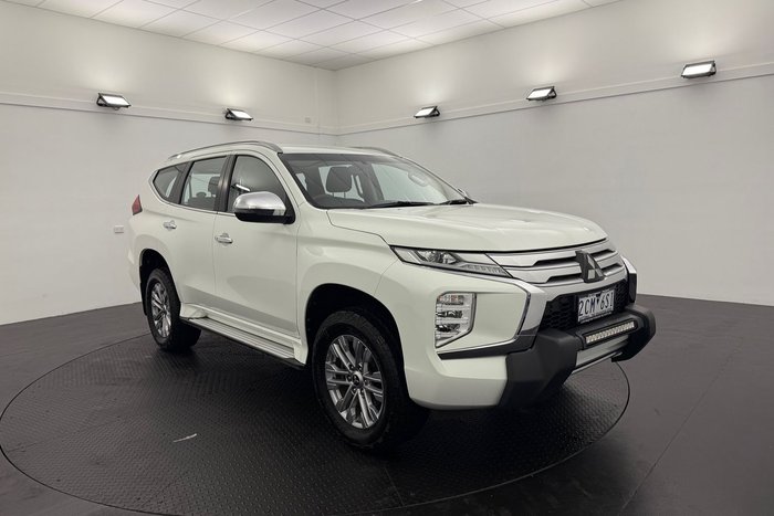 2021 Mitsubishi Pajero Sport GLX