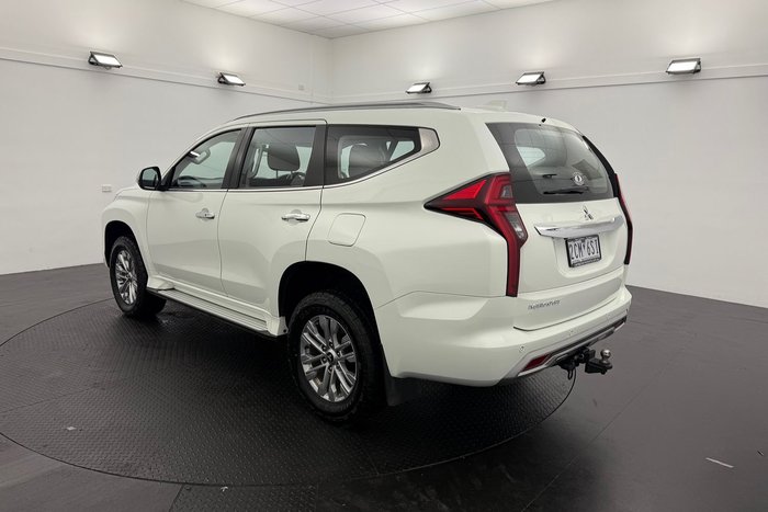 2021 Mitsubishi Pajero Sport GLX