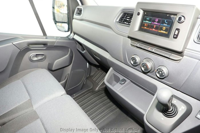 2024 Renault Master Pro 110kW