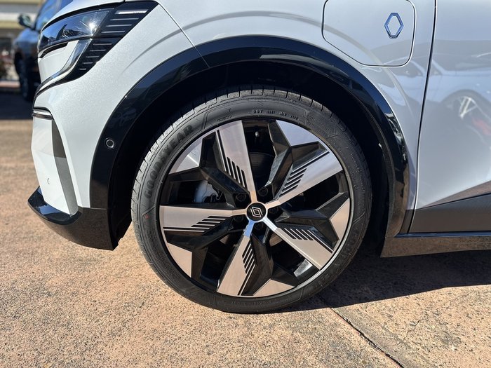 2024 Renault Megane E-TECH