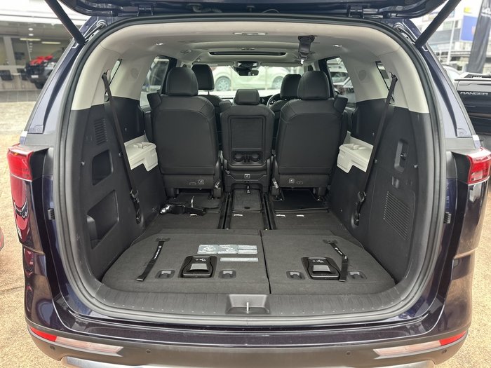 2022 Kia Carnival Platinum