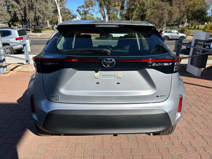 2025 Toyota Yaris Cross GX