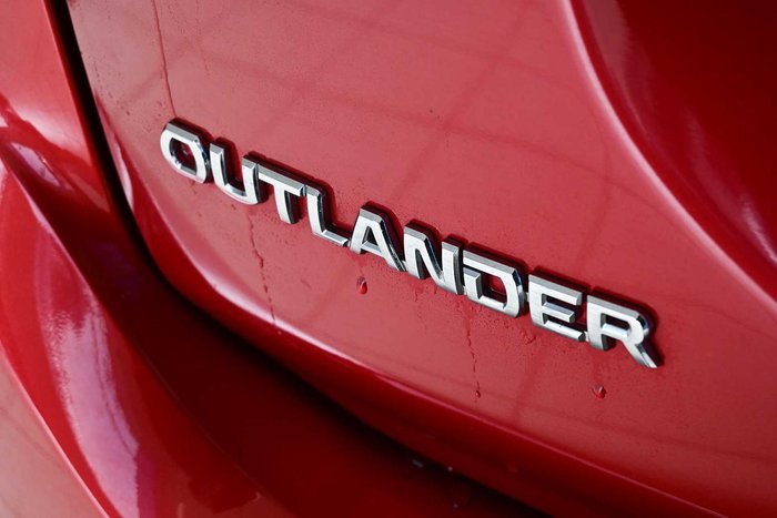 2019 Mitsubishi Outlander ES