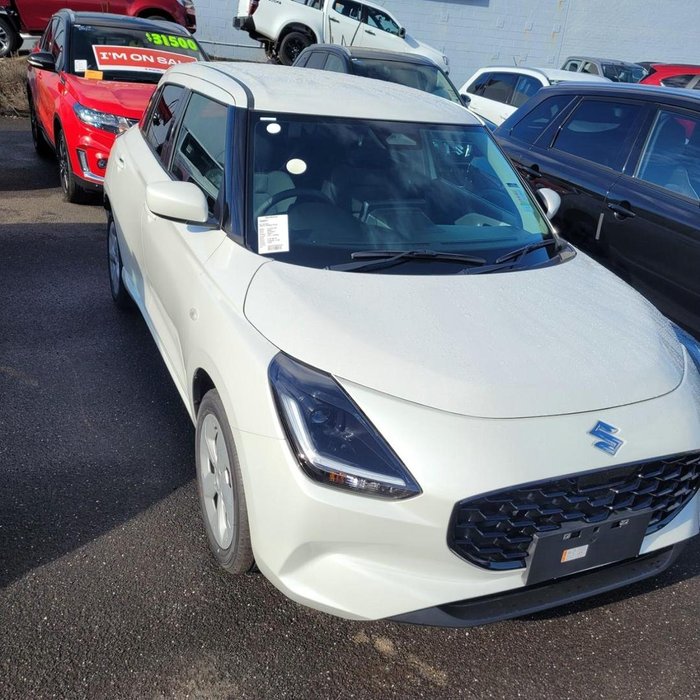 2024 Suzuki Swift Hybrid Plus