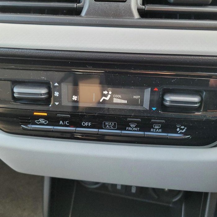 2024 Suzuki Swift Hybrid Plus