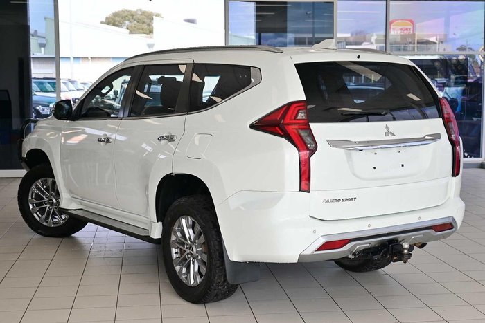 2021 Mitsubishi Pajero Sport GLX