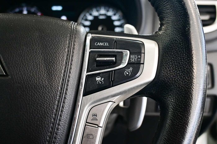 2021 Mitsubishi Pajero Sport GLX