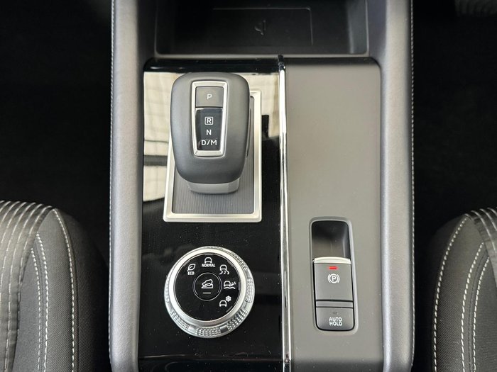 2024 Mitsubishi Outlander LS