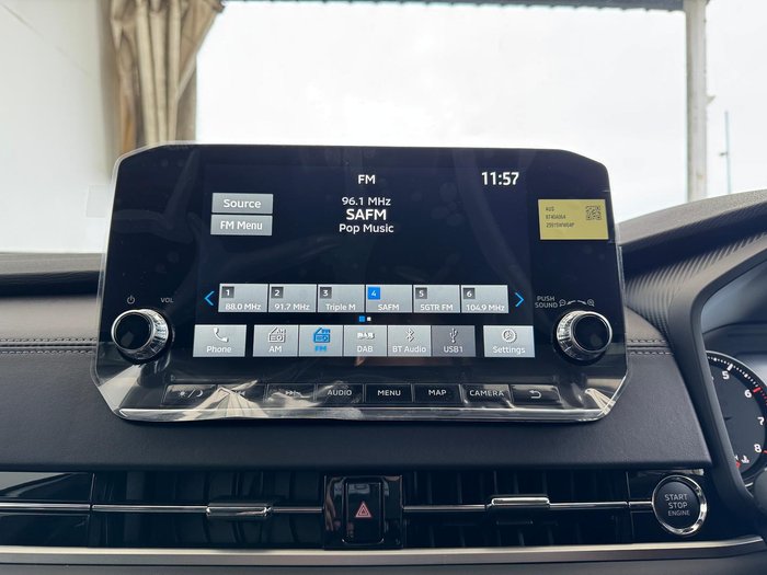 2024 Mitsubishi Outlander LS